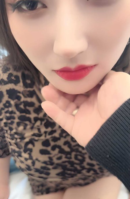 撅臀诱惑,メイリン モデルコレクション メ,观看免费无删减完整版高清在线观看